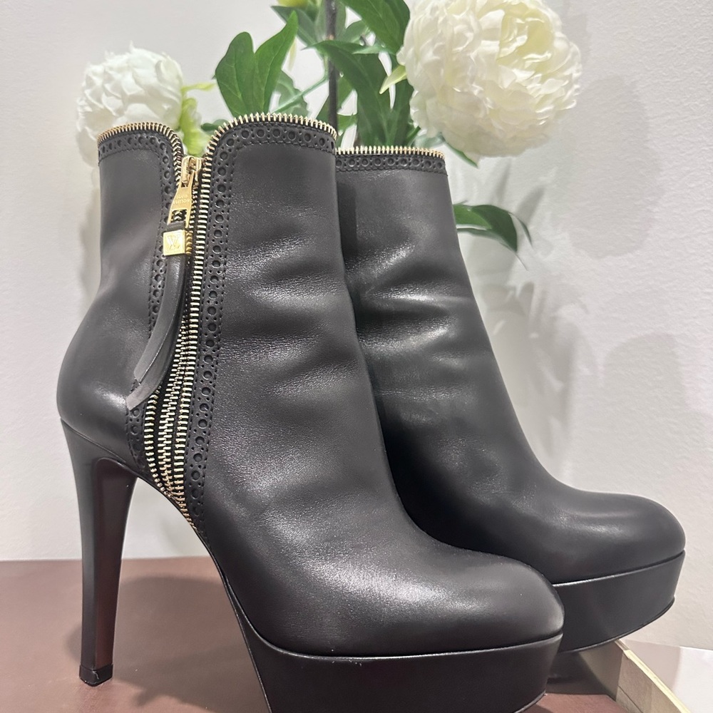 Louis Vuitton Boots